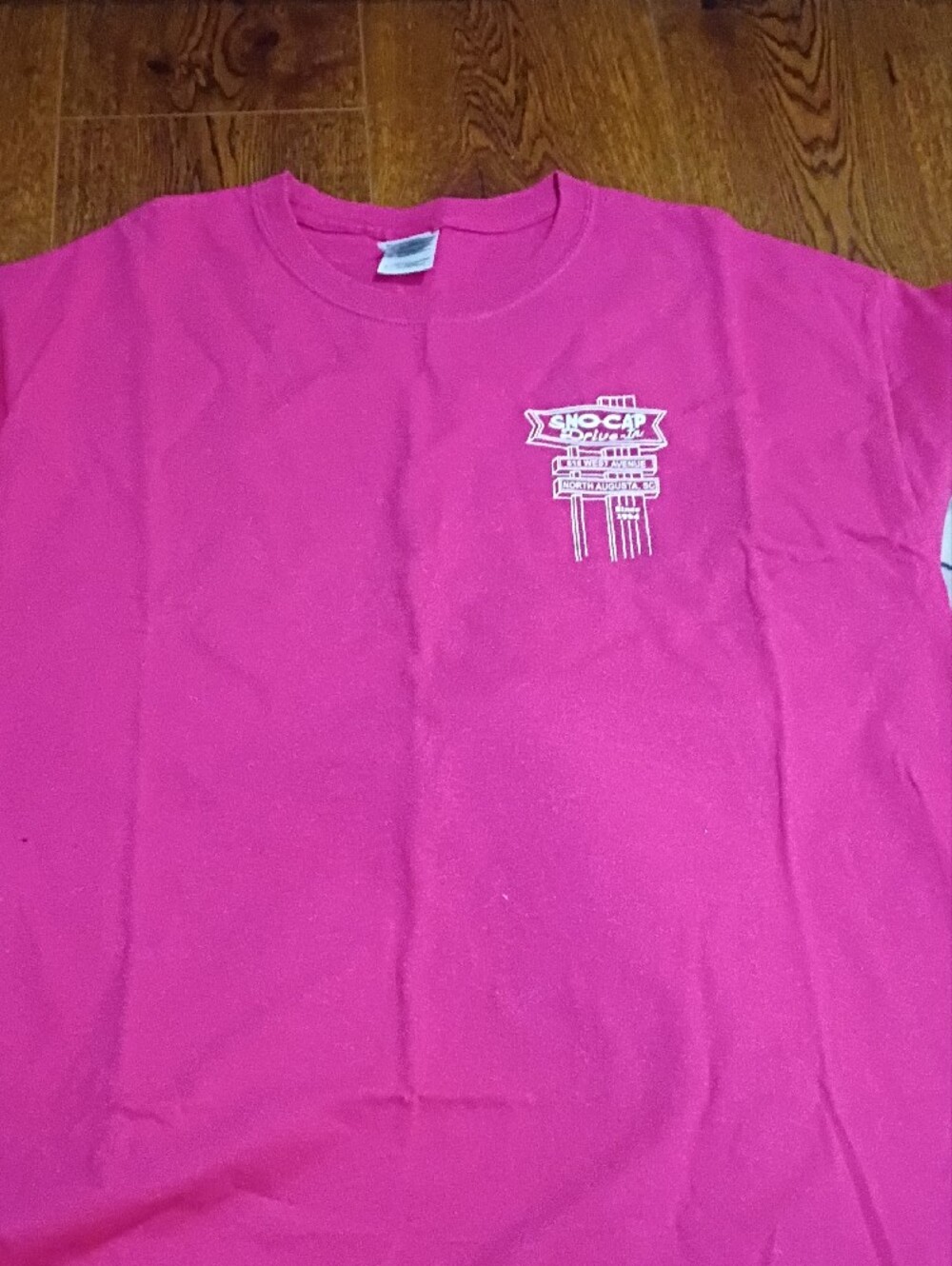 Gildan Pink Crewneck Tee Bundle - Picture 2 of 6